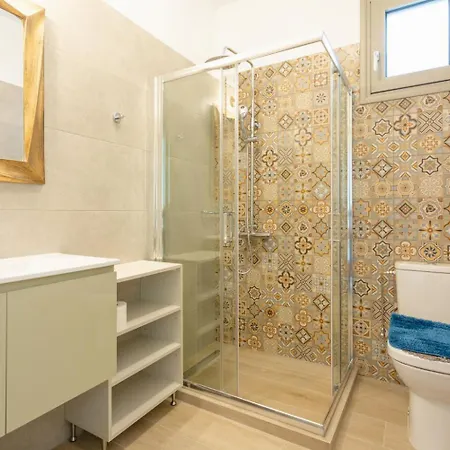 Villa Lassi Collection